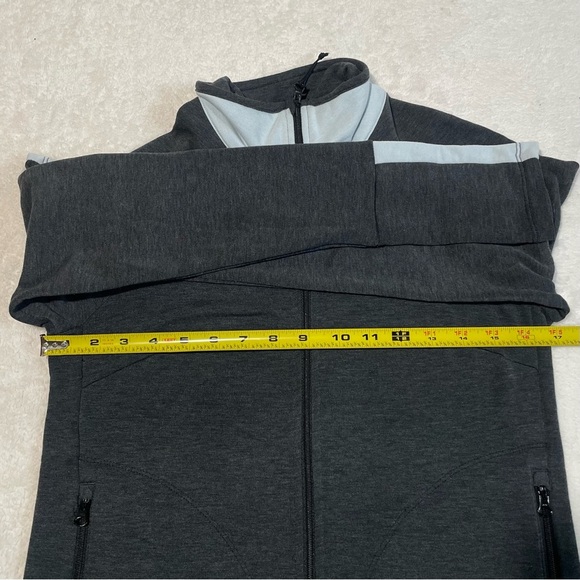 Oiselle Kara Goucher Zip Up Jacket Size S - Picture 10 of 11